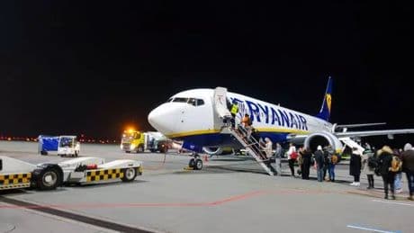 Hand luggage law change could shake up Ryanair and easyJet rules