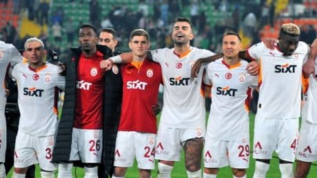 Galatasaray'da üç yabancı futbolcuya lisans çıkarılmadı