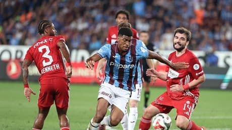 Trabzonspor'un golü VAR'dan döndü! İşte o pozisyon