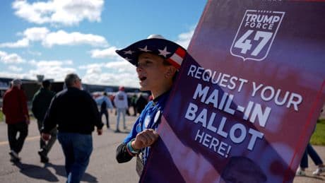 Fraude électorale 2020: aux États-Unis, une chaîne pro-Trump indemnise une société de machines de vote