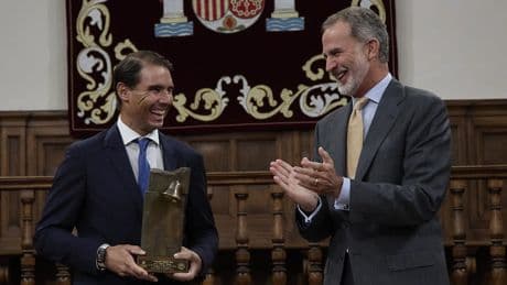 Felipe VI concede sus primeros títulos nobiliarios, uno de ellos a Luz Casal