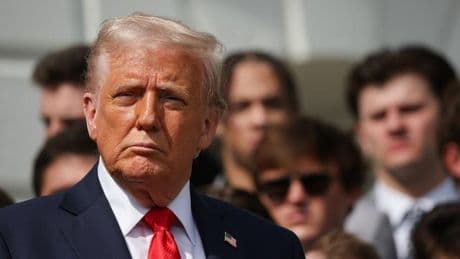 US-Militär: Trump ruft Supreme Court wegen Ausschluss von trans Menschen an