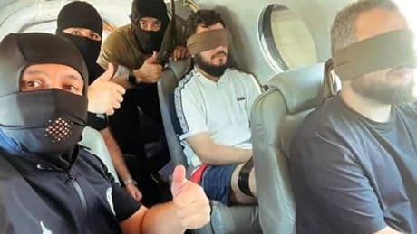 Kırmızı bültenle aranan 3 kişi Türkiye'ye getirildi