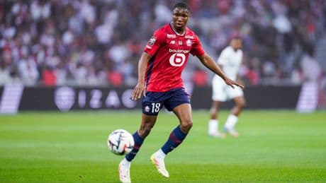 Mercato : le défenseur lillois Bafodé Diakité dans le viseur de Bournemouth