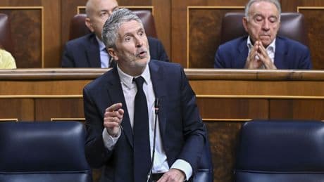 El PP arremete contra Marlaska por impedir que se multe el consumo de drogas en coches