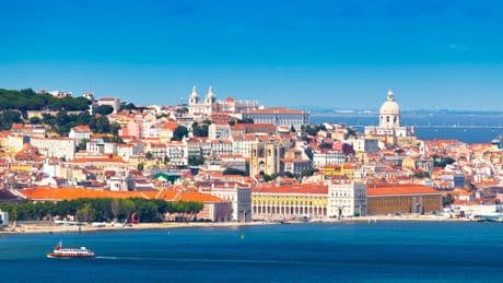 « Restaurer une relation d’intelligence avec le monde »: quand un anthropologue prône le retour des guides touristiques traditionnels