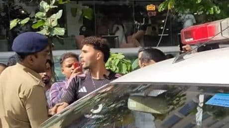 Deutscher Influencer in Indien von Polizei abgeführt – Fan-Treffen endet auf Wache