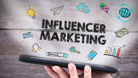 Influencer, stretta dell’Agcom: Codice di condotta e multe fino a 600mila euro
