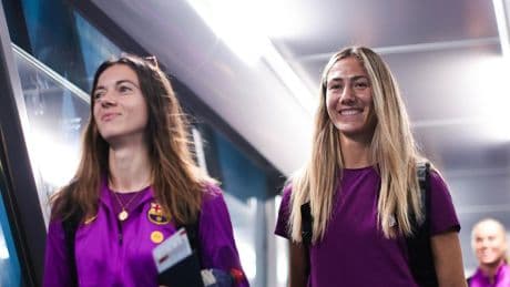 El Barça aterriza en México entre la locura de los fans