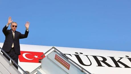 Başkan Erdoğan Katar'dan ayrıldı
