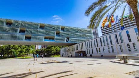 Benidorm recurre ante el Constitucional la sentencia que le obliga a pagar 300 millones