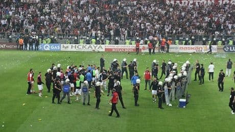 TFF'den açıklama! Elazığspor-Vanspor maçının kararı...