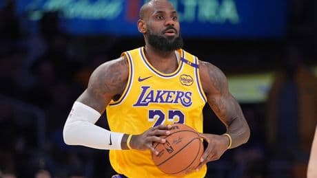40 yaşındaki LeBron James'ten tarihi sözleşme