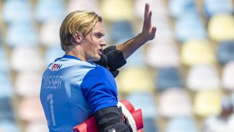 Visser moet nu zijn plek delen: ‘Kreeg kippenvel in het stadion’