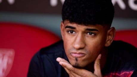 El Athletic rescinde el contrato de Adu Ares, que ficha por el Eibar