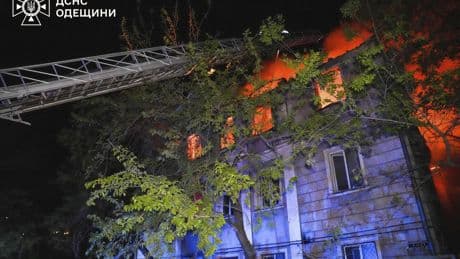At least 9 dead in drone strikes after U.S. and Ukraine sign minerals deal