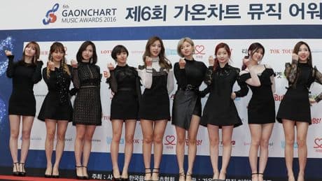 K-Pop Superstars Twice Chart A Debut Top 40 Smash