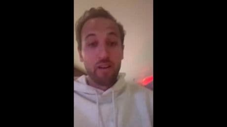 Erster Titel ÜBERHAUPT - Kane-Party geht viral