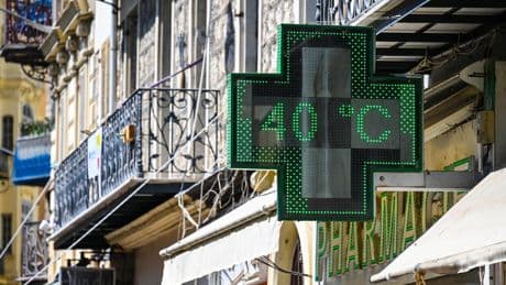 Canicule : des chaleurs extrêmes gagnent la France ce lundi, du «jamais-vu» selon la ministre de la Transition écologique