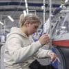« Un pull marin, c’est 15 jours de travail » : à Saint James, un savoir-faire unique