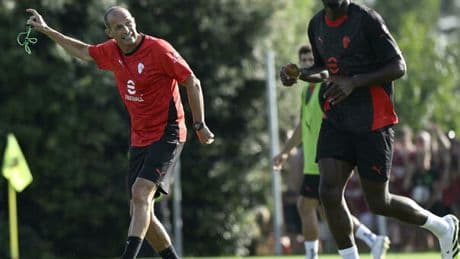Milan, rilancio per Estupinan: 18 milioni più bonus. Allegri attende il terzino