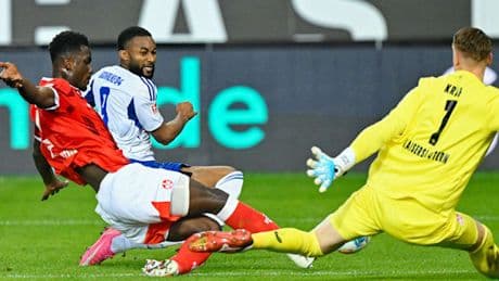 Schlussphase – Rote Karte gegen den FCK zurückgenommen