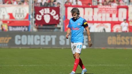 Fußball-Bundesliga: Kieler Abstieg nach 1:2 gegen Freiburg besiegelt