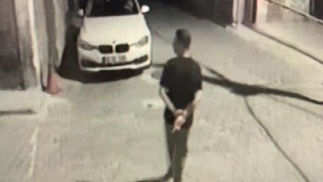 Camdan eve girdi, uyuyan kadına saldırdı, serbest kaldı!