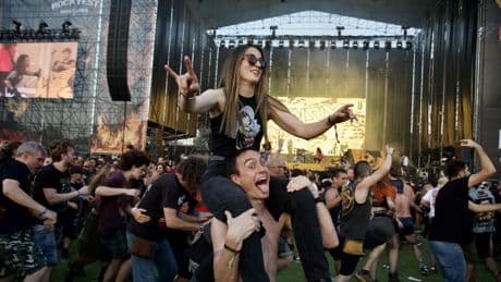 El RockFest convierte Santa Coloma en la capital del metal
