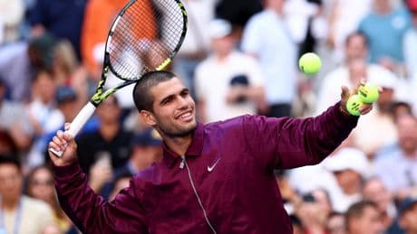 Carlos Alcaraz, alto y claro sobre la serie a la que está enganchado en el US Open: "Es larga, pero muy buena"