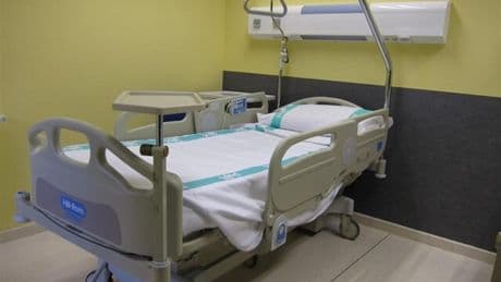 España se queda lejos de la media de la UE en camas hospitalarias: las cinco razones de esta diferencia