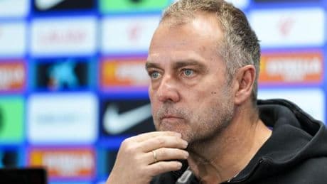 Flick admite que "hay que defender mejor" el balón parado