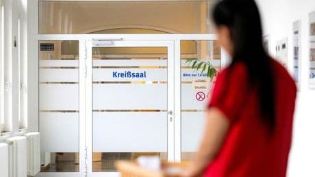 Neuer Hebammenvertrag: Hebammen warnen vor Kreißsaal-Schließungen in Niedersachsen