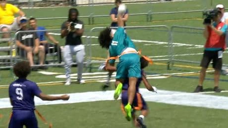 This flag football catch was so insane that Patrick Mahomes was completely mesmerized