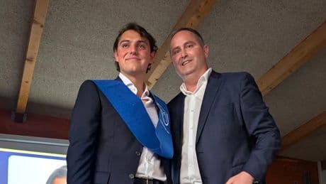 Un joven de Alicante que quiere estudiar diseño de moda logra la nota más alta de PAU 2025 en la Comunidad Valenciana