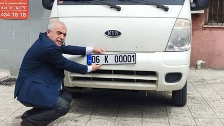 Ağır kusurlu sayılacak: Plakası böyle olan muayeneden geçemeyecek! Trafikteki 32 milyon aracı ilgilendiriyor