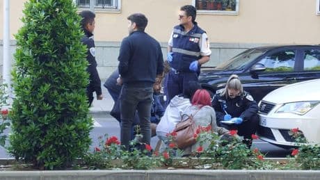 Atropellada una adolescente en la Avenida de la Reconquista en Toledo al cruzar indebidamente por la mediana