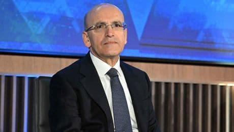 Şimşek, İngiltere temaslarında yatırım fırsatlarını anlattı