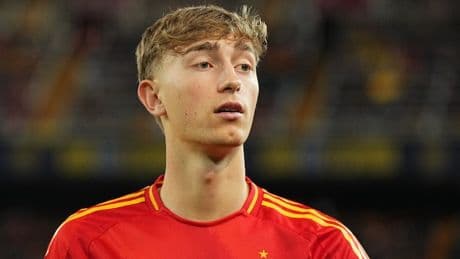 <p>Huijsen al Real Madrid, diretta: l'ex Juve presentato da Florentino Perez</p>