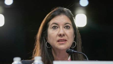 Adriana Kugler geht: Dieser Rücktritt im Fed-Vorstand macht Trump „sehr glücklich“