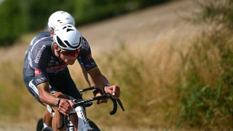 Mathieu van der Poel verbaast wielerpers: ’Deze prestatie grenst aan het ongelooflijke’