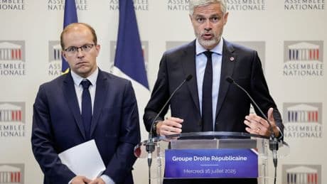 Budget 2026 : le plan a le "mérite de chercher des solutions" mais doit "être corrigé et amélioré", selon Laurent Wauquiez