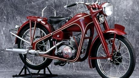 Honda 500 milyon motosiklet üretti