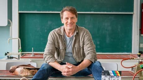 Hendrik Duryn kehrt als „Der Lehrer“ zurück – doch sonst ist fast alles neu