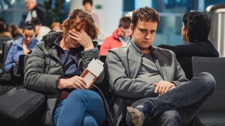 Retards de vol en avion : pourquoi personne ne vous parle de cette indemnité jusqu’à 600 euros que vous pouvez réclamer ?