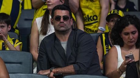 Volkan Demirel'den şampiyonluk paylaşımı: 'Avrupa’nın En Büyüğüne, Fenerbahçe’mize…'