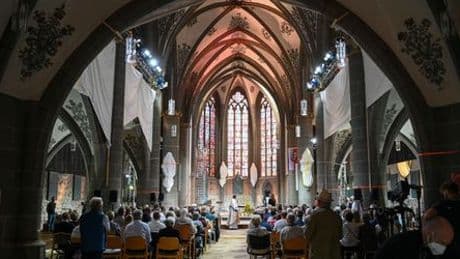 Ahrtal: St.-Laurentius-Kirche vier Jahre nach der Flutkatastrophe wiedereröffnet