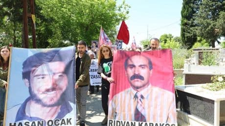 Uluslararası Gözaltında Kayıplara Karşı Mücadele Haftası: Rıdvan Karakoç ve Hasan Ocak mezarları başında anıldı