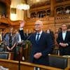 SPD und Grüne seit zehn Jahren an der Macht: Tschentscher als Erster Bürgermeister Hamburgs wiedergewählt