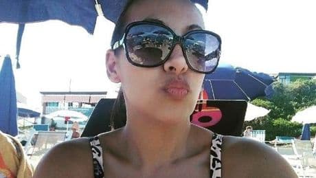 Mum-of-three found 'murdered' with chilling three-word note left next to body